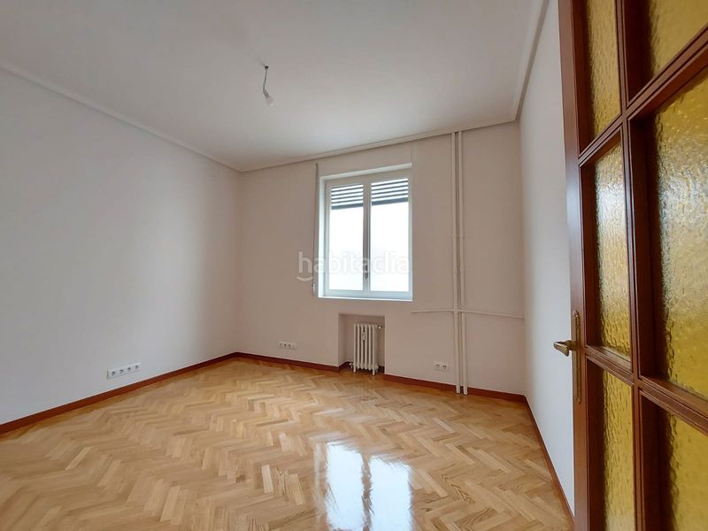 Foto bb6d1730-2929-4f7f-8517-b343de3f22e3. Rent flat with heating in Palacio Madrid