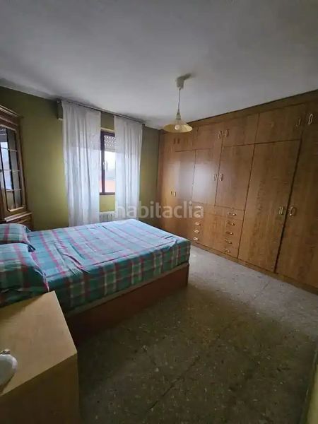 Foto f0910b5a-b595-4056-a422-0e145735432e. Piso en Numancia Madrid