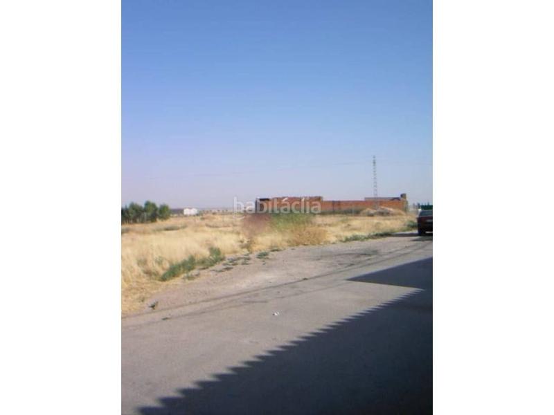 Foto f7d77c39-b34d-45f9-81c4-59199676f8a4. Solar industrial a calle empedrada 31 a Casas de Juan Núñez