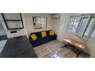 Dúplex a Daroca 1. Venta de dúplex reformado cercano al metro la elipa