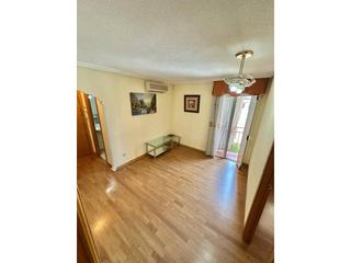Flat  Miguel solas. Venta de piso sin ascensor en villaverde bajo, madrid
