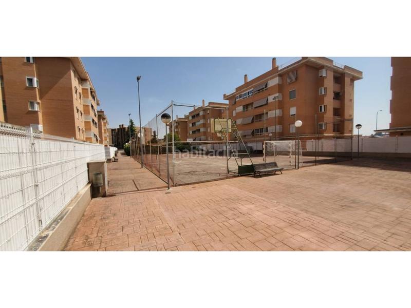 Foto 1b941718-b5a2-4ed7-8940-3ad7a8695088. Pis amb calefacció aparcament piscina a Buenavista-Valparaíso-La Legua Toledo