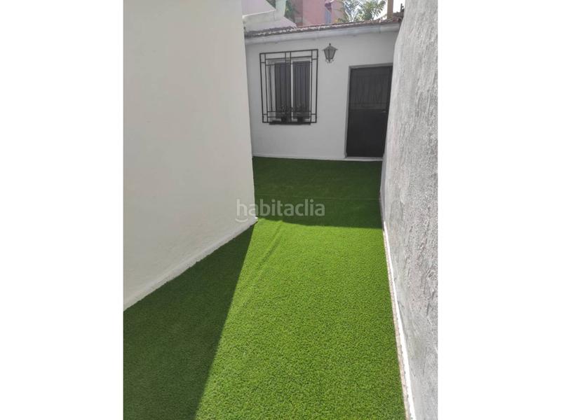 Foto f525aa19-4d0b-42be-af08-11f38d243b1b. Casa adosada descubre tu nuevo hogar en el corazón ! en Yuncler