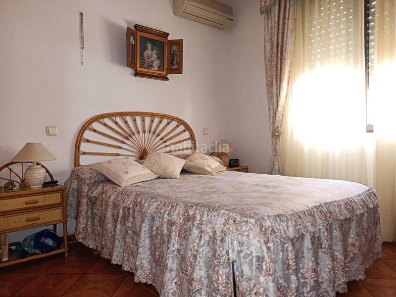 Foto 1362535d-00f4-41c9-a860-52e9b555bc74. Casa amb aparcament piscina a Villaluenga de la Sagra