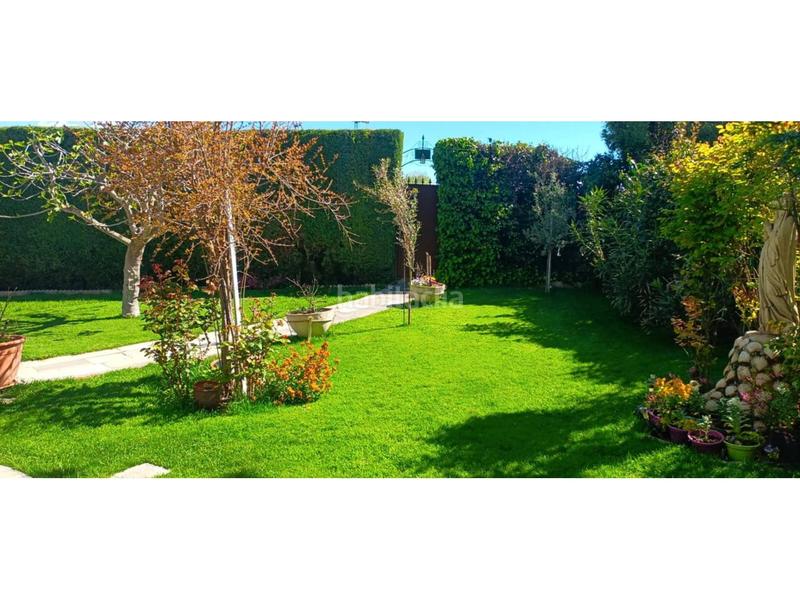 Foto be1baddd-7246-4a52-a9b8-27023a9e7aa1. Casa amb aparcament piscina a Villaluenga de la Sagra