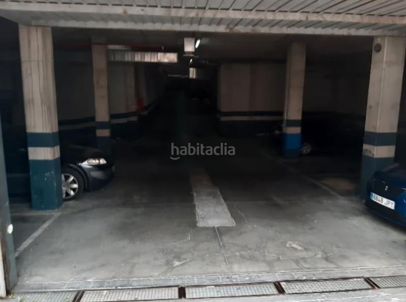 Foto 05d179ad-c054-4b34-bb27-59782af99b06. Aparcament cotxe a calle maría moliner 3 a Loeches