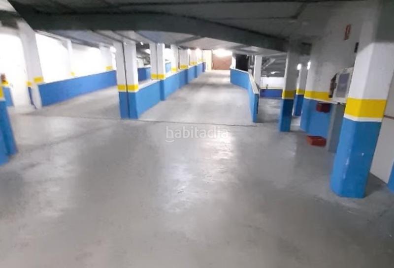Foto a06dc361-fa26-4ede-b0f1-36e8c3dd750f. Autoparkplatz in calle de la albanega 2 in Los Molinos Getafe
