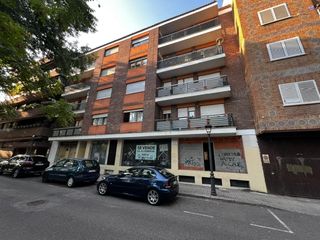 Local Comercial a Calle de las infantas 13. Local semisotano en venta directa sin comisiones