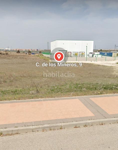Foto d406d85e-e2ff-4e78-8da1-0ea95b734c82. Gewerbliches grundstück in calle de los mineros 9 in Pinto