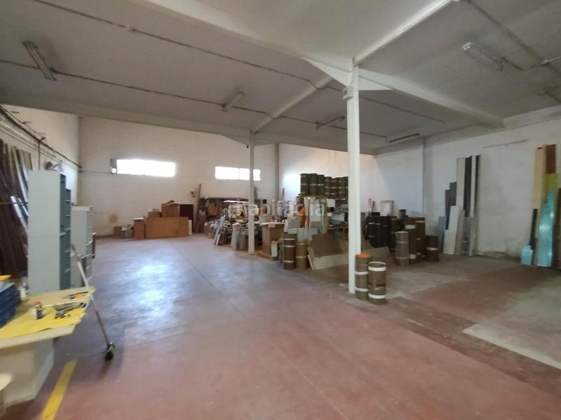 Foto b4126f81-361d-44b7-8b6d-cdefaac9ba46. Capannone industriale con riscaldamento in Fuenlabrada ii-el molino Fuenlabrada