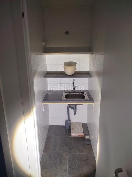 Foto 19b2fe69-f107-4223-a162-928446edc946. Location local commercial dans Restón I-Restón II Valdemoro