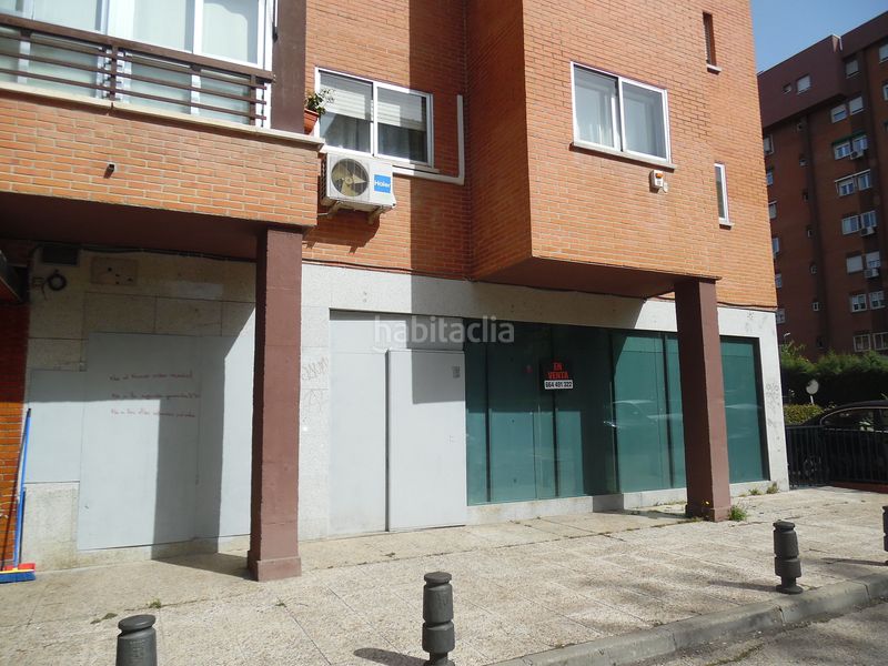 Foto faa486eb-0487-4fc4-b315-4248ebca634f. Locale commerciale in calle de castrillo de aza 22 in Madrid