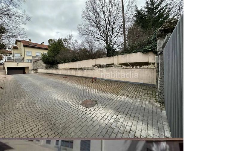Foto db7f3c37-4c6b-4a05-9282-6b9be33496ab. Aparcament cotxe a calle caño viejo 46 a Villalba Pueblo Collado Villalba