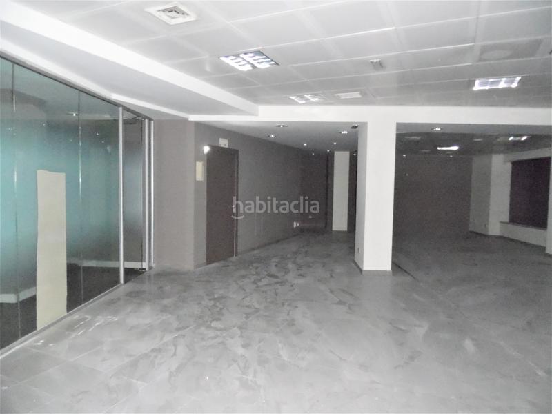 Foto 0160ef72-3e70-4f4a-8c41-dfc0c1c483b0. Local comercial en plaza sierra de ayllón 1 en Casco Histórico de Vallecas Madrid