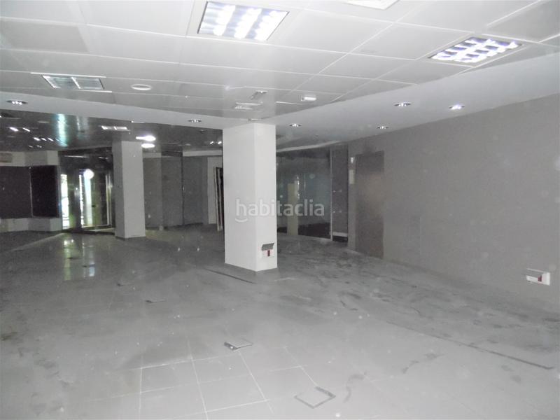 Foto 5b5f9a94-5aee-41bc-937a-d60a9c3bbe54. Local comercial en plaza sierra de ayllón 1 en Casco Histórico de Vallecas Madrid