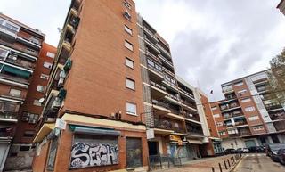 Local Comercial a Calle Montero 42
