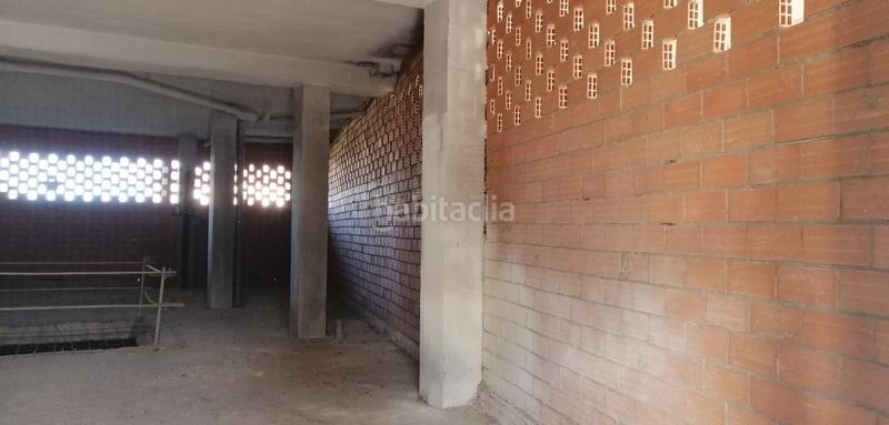 Foto a69384d1-f2b7-4bad-9478-1f1e22751e91. Local comercial a plaza alegría 9 a Los Villares Arganda del Rey