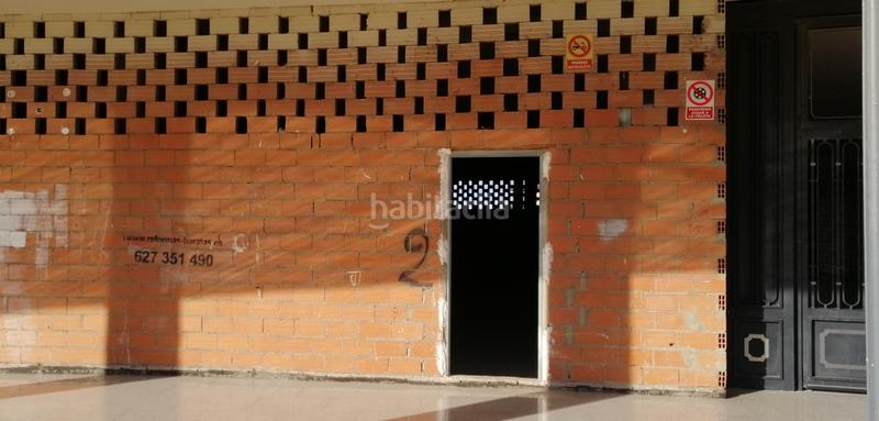 Foto ee65e8b5-06b9-471b-bf01-a061cd816e10. Local comercial a plaza alegría 9 a Los Villares Arganda del Rey