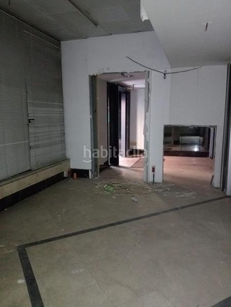 Foto 3779973b-7efe-4ce7-a794-06c391a88fea. Local commercial dans calle de fernández de los ríos 88 dans Madrid