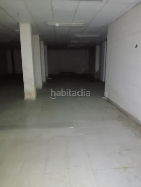 Foto a7c0dbf0-48ec-4772-bb15-1580513a8b89. Local commercial dans calle de fernández de los ríos 88 dans Madrid