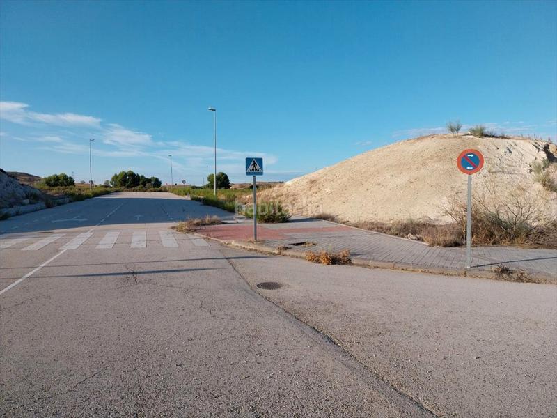 Foto 2febc539-981d-43aa-9489-6e86489578b9. Terreno residenziale in calle la peluquera 910 in Valdemoro