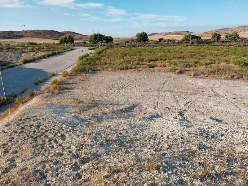 Foto b35b57cd-0033-4355-b33f-627eebe894e3. Terreno residenziale in calle la peluquera 910 in Valdemoro