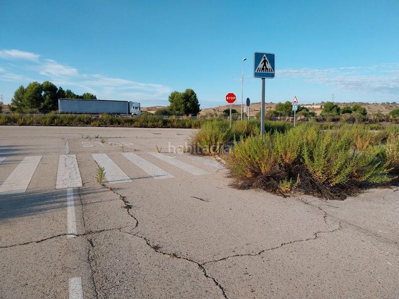 Foto b7f9d367-c56f-4252-aaf5-e46c3b26c71b. Terreno residenziale in calle la peluquera 910 in Valdemoro