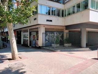 Location Local commercial à Avenida del mediterráneo 2