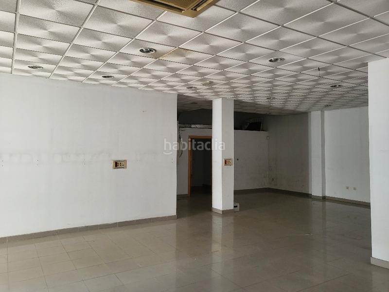 Foto 55a2418b-c6ea-42c7-8f10-b6052710e100. Local comercial en calle juan bravo 9 ***inmuebles de banco***sin comisiones***www.ehabitar.com*** en Parla
