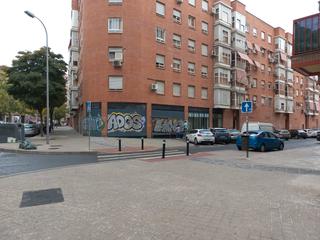 Local Comercial en Calle de las Naves 22