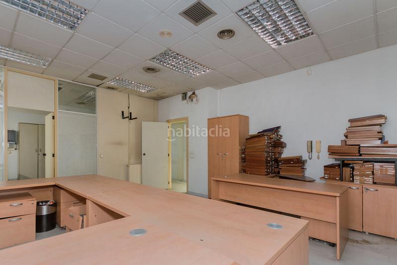 Foto afcfaa80-167a-4dce-99a0-6ceecfed68c7. Locale commerciale in calle de san romualdo 26 in Madrid