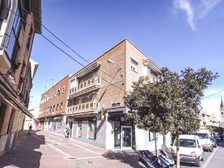 Locale commerciale in Calle Altos de Saceruela 2