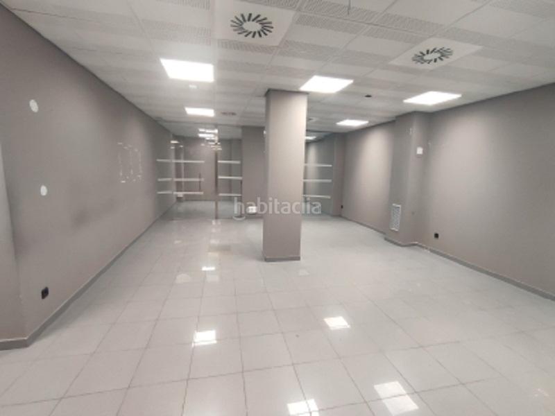 Foto c481c1d4-38d9-42a7-bb62-02f9fc1073b8. Geschäftsraum in calle altos de saceruela 2 in Casco Histórico de Vallecas Madrid