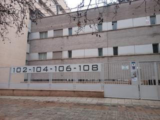 Pis a Avenida de la peseta 102