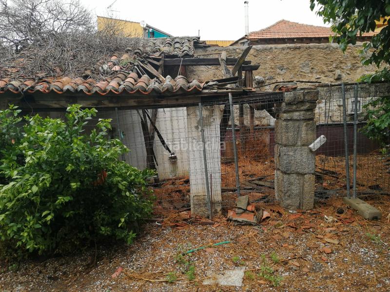 Foto 713f72a6-ae18-4498-8053-4702172ca208. Residential plot in calle vista alegre 8 in Valdemorillo pueblo Valdemorillo