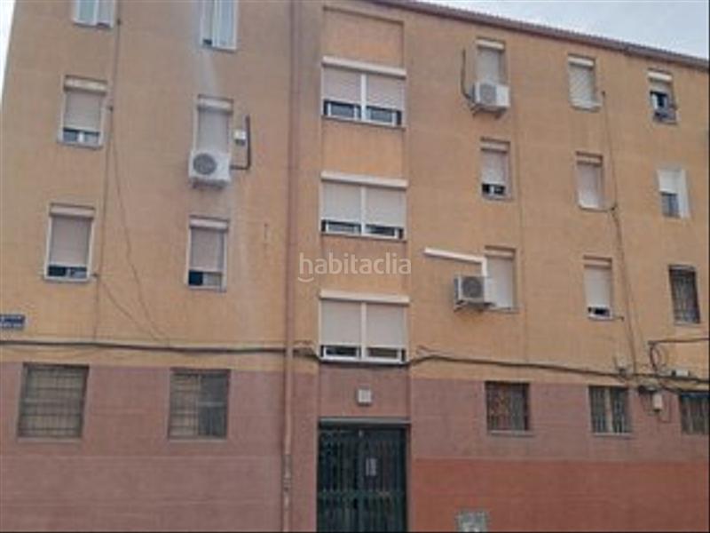 Foto 3d4b5f04-0c6c-4779-8b36-51d659df80a6. Piso en calle del brocado 8 en Amposta Madrid