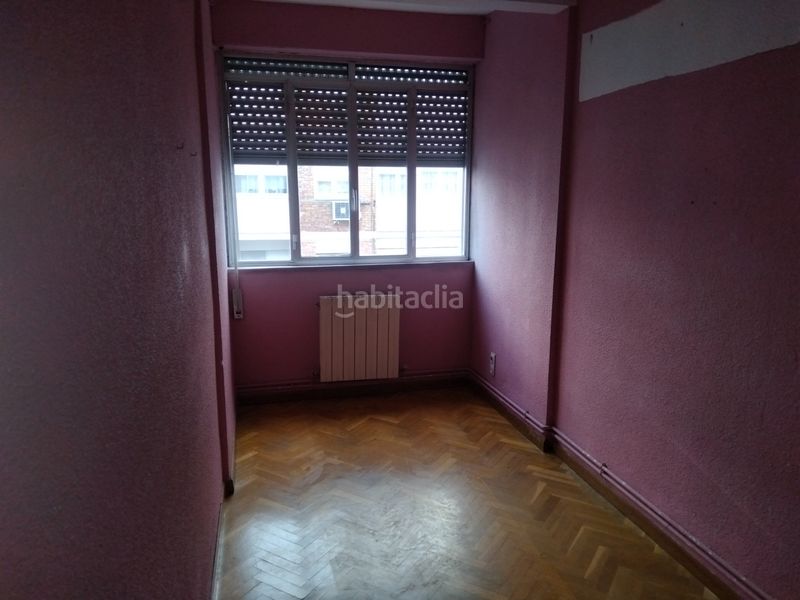 Foto 509a7da0-3a98-4880-b919-1e7f9c4b9179. Pis a calle san eudaldo 4 a Ambroz Madrid