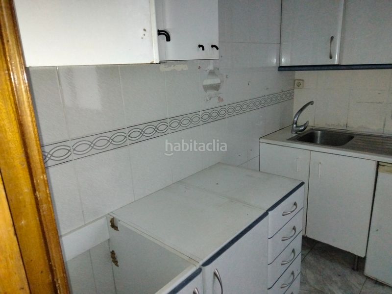 Foto 68ceb3f4-6fb1-4421-8bcb-6a26e2eac8b7. Pis a calle san eudaldo 4 a Ambroz Madrid