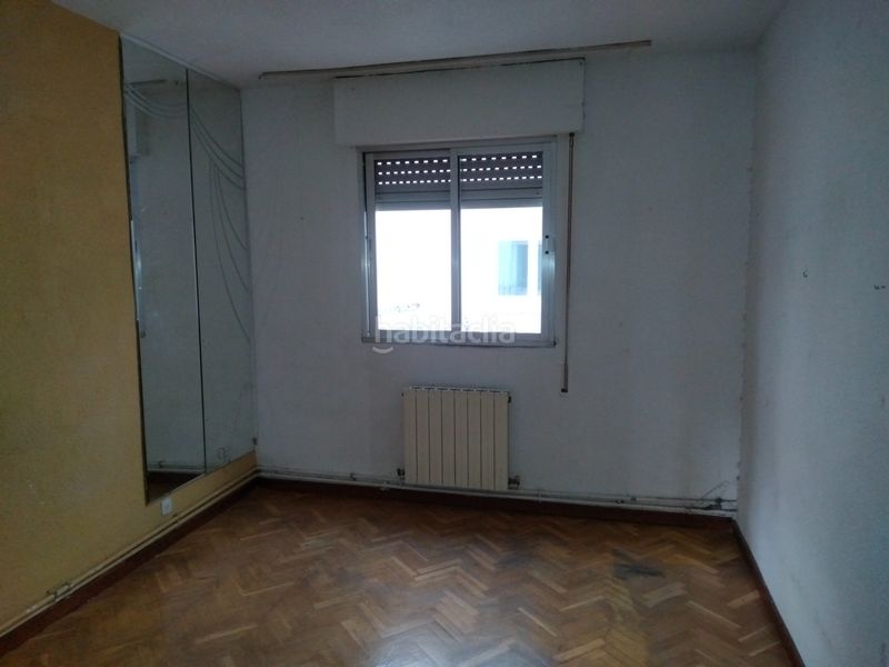 Foto 80f152cc-9bc0-4348-9c74-30e4c0bc69f8. Pis a calle san eudaldo 4 a Ambroz Madrid