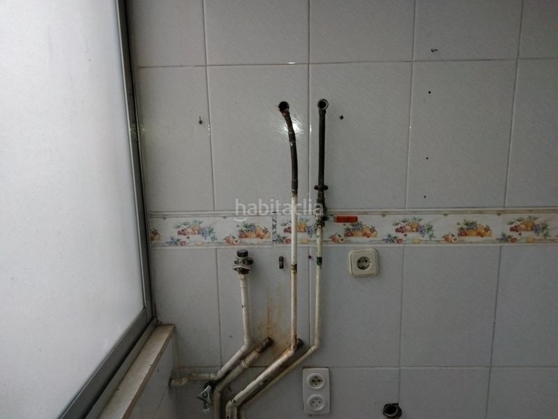 Foto aa142850-846d-4589-84fb-c8460616ad50. Pis a calle san eudaldo 4 a Ambroz Madrid