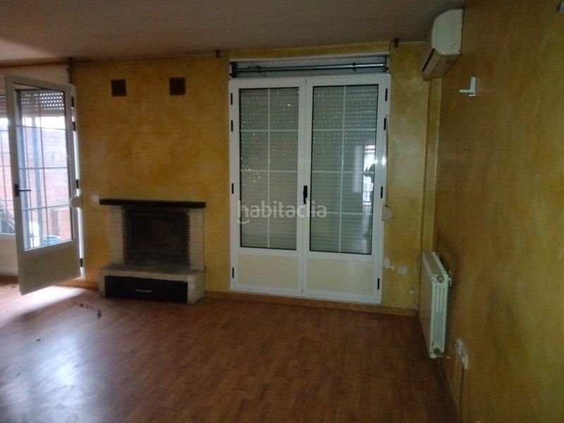 Foto f8d518b5-adbd-47bf-be94-6d55ecf8e682. Casa en calle de las eras 5 en Meco pueblo Meco
