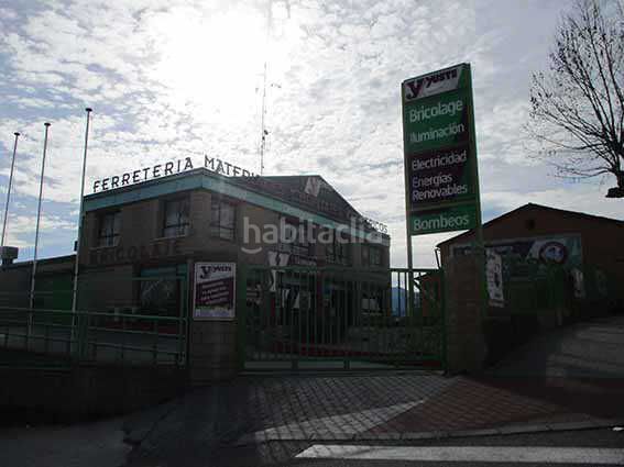Foto 15ac5eb6-8193-40ee-a5d7-3ef5dbdf7030. Capannone industriale in avenida madrid 30 in San Martín de Valdeiglesias