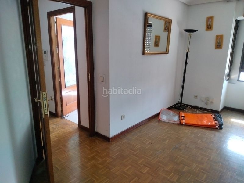 Foto f51fa214-40d0-49c9-bc41-1095702eba85. Pis a calle del convenio 17 a San Diego Madrid
