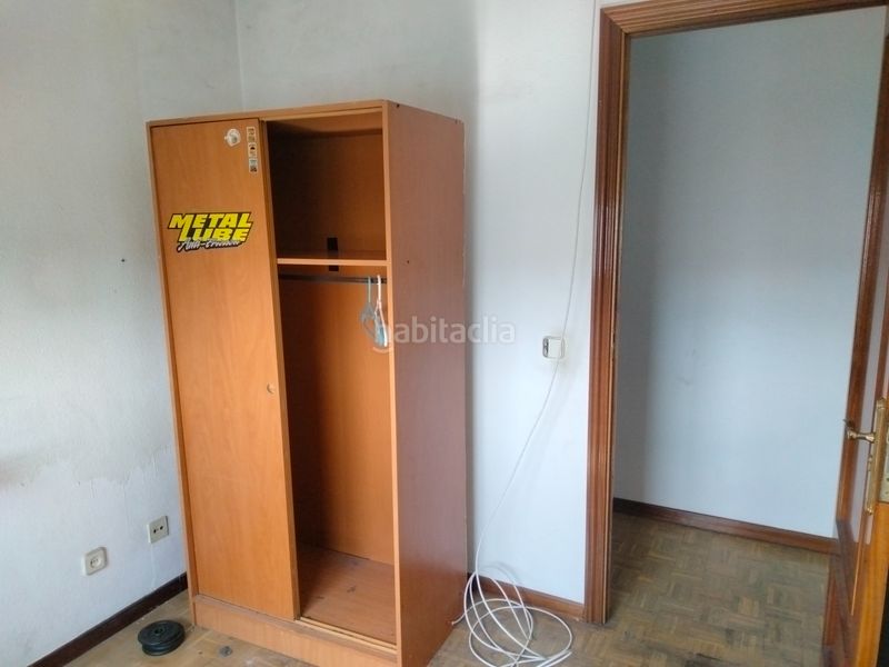 Foto 85bc40a2-45e4-4922-87d3-6063d2892cb7. Piso en calle del convenio 17 en San Diego Madrid