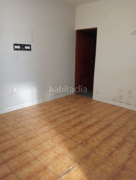 Foto a93efe4c-9d03-4ffe-9a49-a4a85bd384b8. Piso en calle goiri 11 en Bellas Vistas Madrid