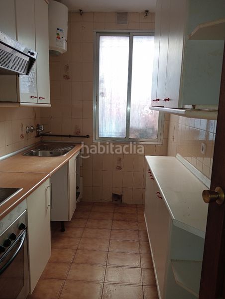 Foto ab8da254-ec26-4075-95bf-dd7a5acb9163. Piso en calle goiri 11 en Bellas Vistas Madrid