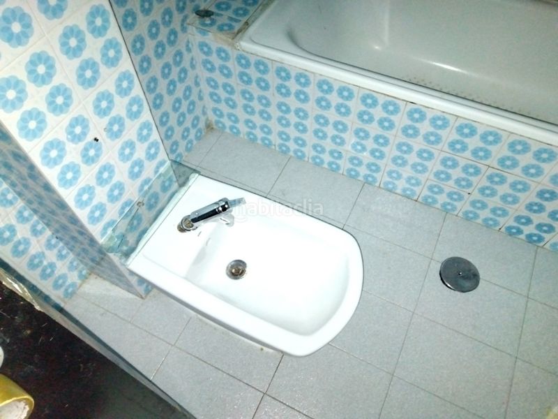 Foto a193f709-8608-45cf-9512-8640f4af3396. Piso en calle besolla 18 en Abrantes Madrid