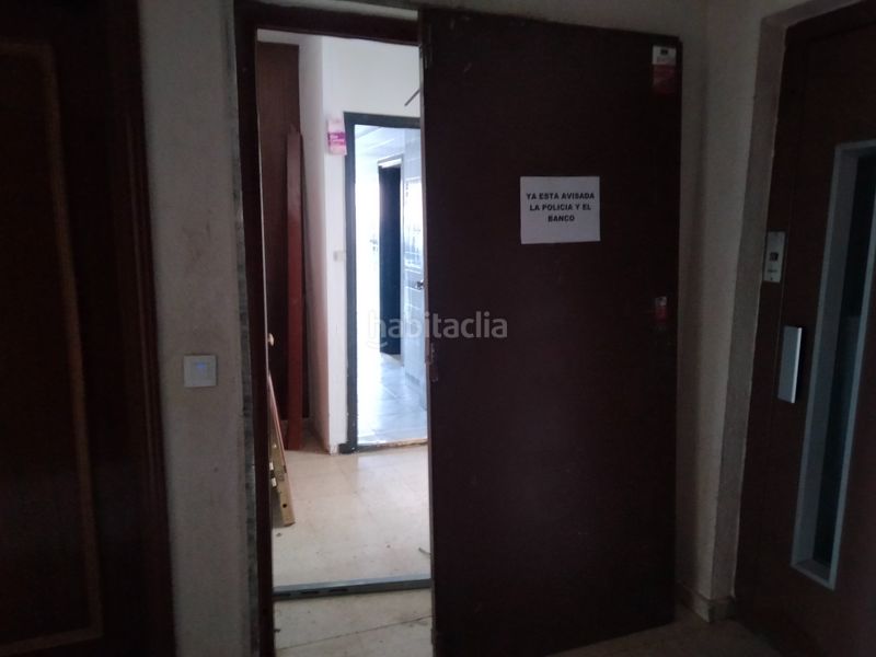 Foto d6b0c6ed-76ea-4c1a-a5f1-05e5f6f3bbf1. Piso en calle besolla 18 en Abrantes Madrid