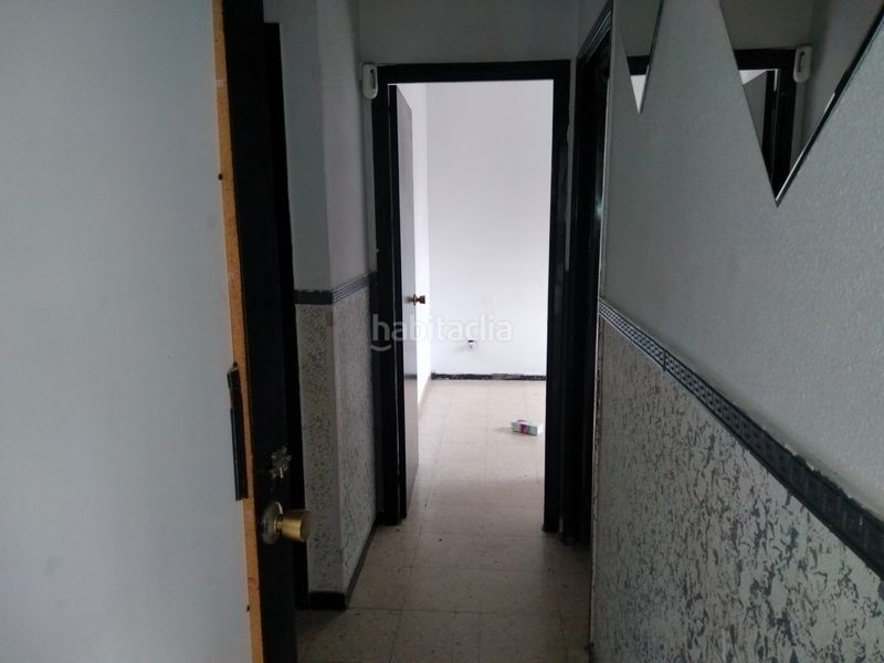 Foto e162ef5a-537b-4406-971b-85ad7a86df95. Piso en calle besolla 18 en Abrantes Madrid