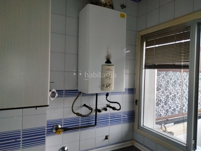 Foto e6a3db37-30de-49da-b1b6-009feb6157e0. Piso en calle besolla 18 en Abrantes Madrid